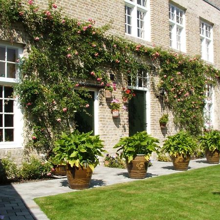 B&B Auberge De Klasse Veurne Esterno foto