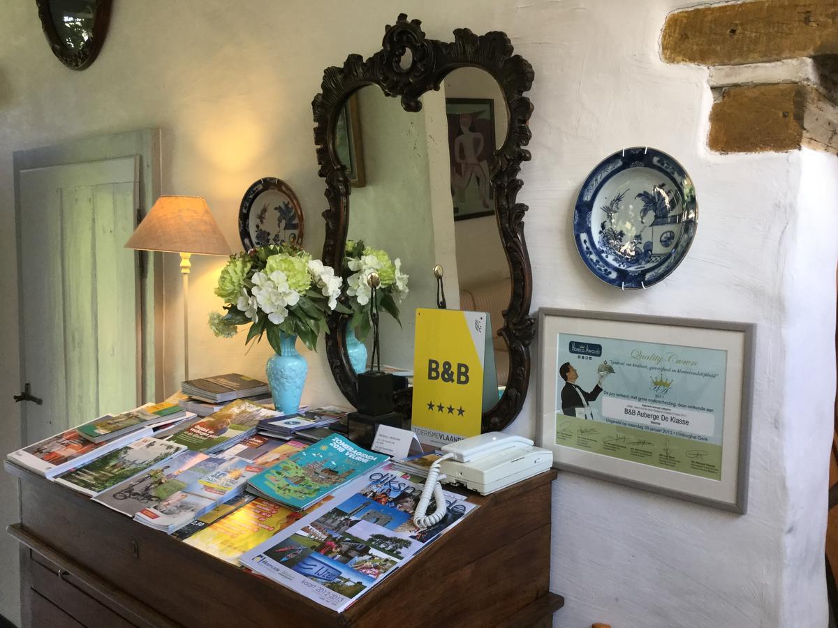 B&B Auberge De Klasse Veurne Esterno foto