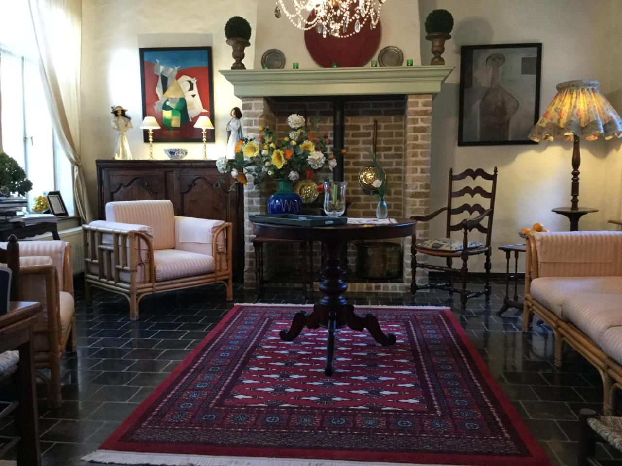 B&B Auberge De Klasse Veurne Esterno foto