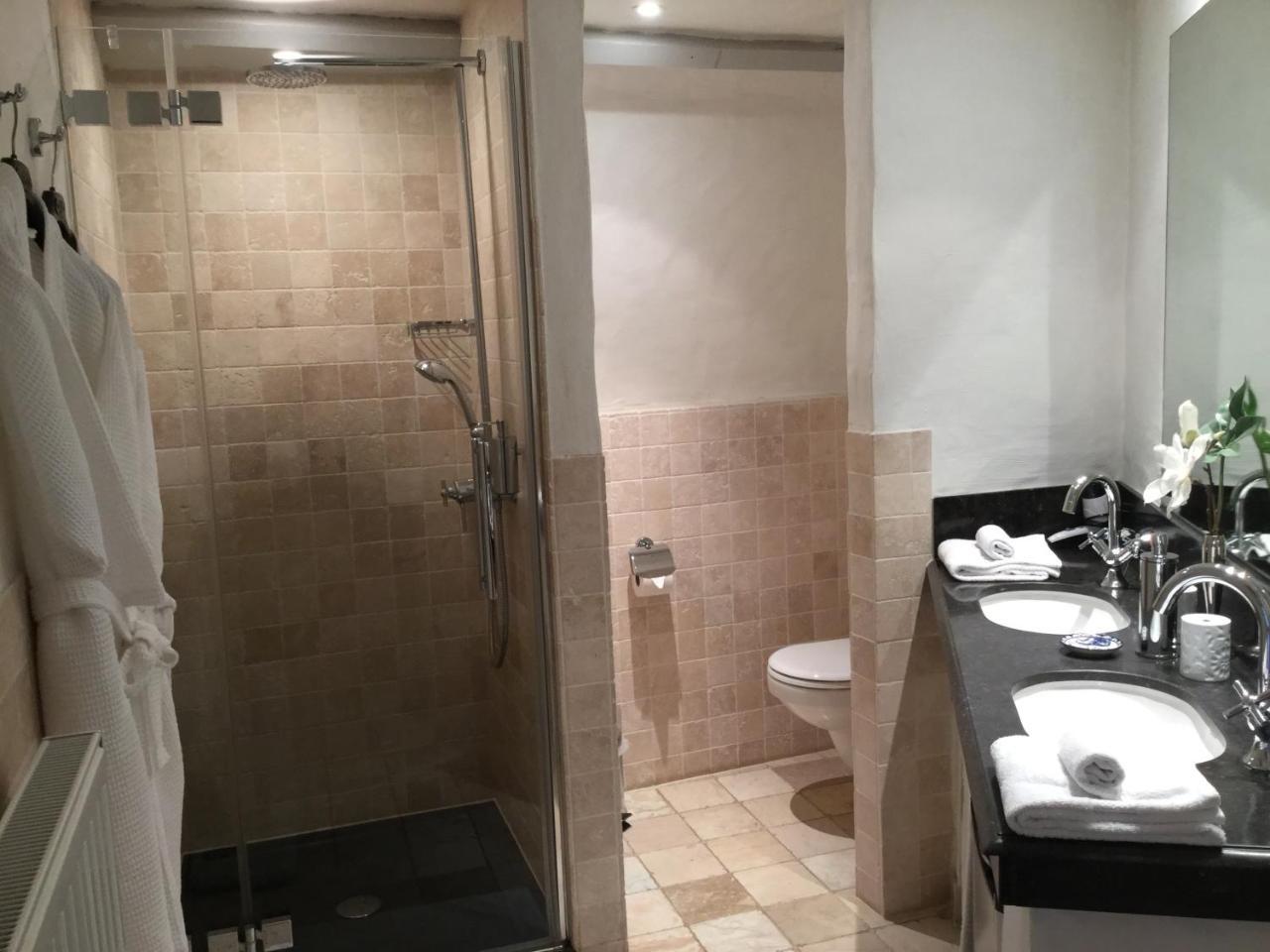 B&B Auberge De Klasse Veurne Esterno foto