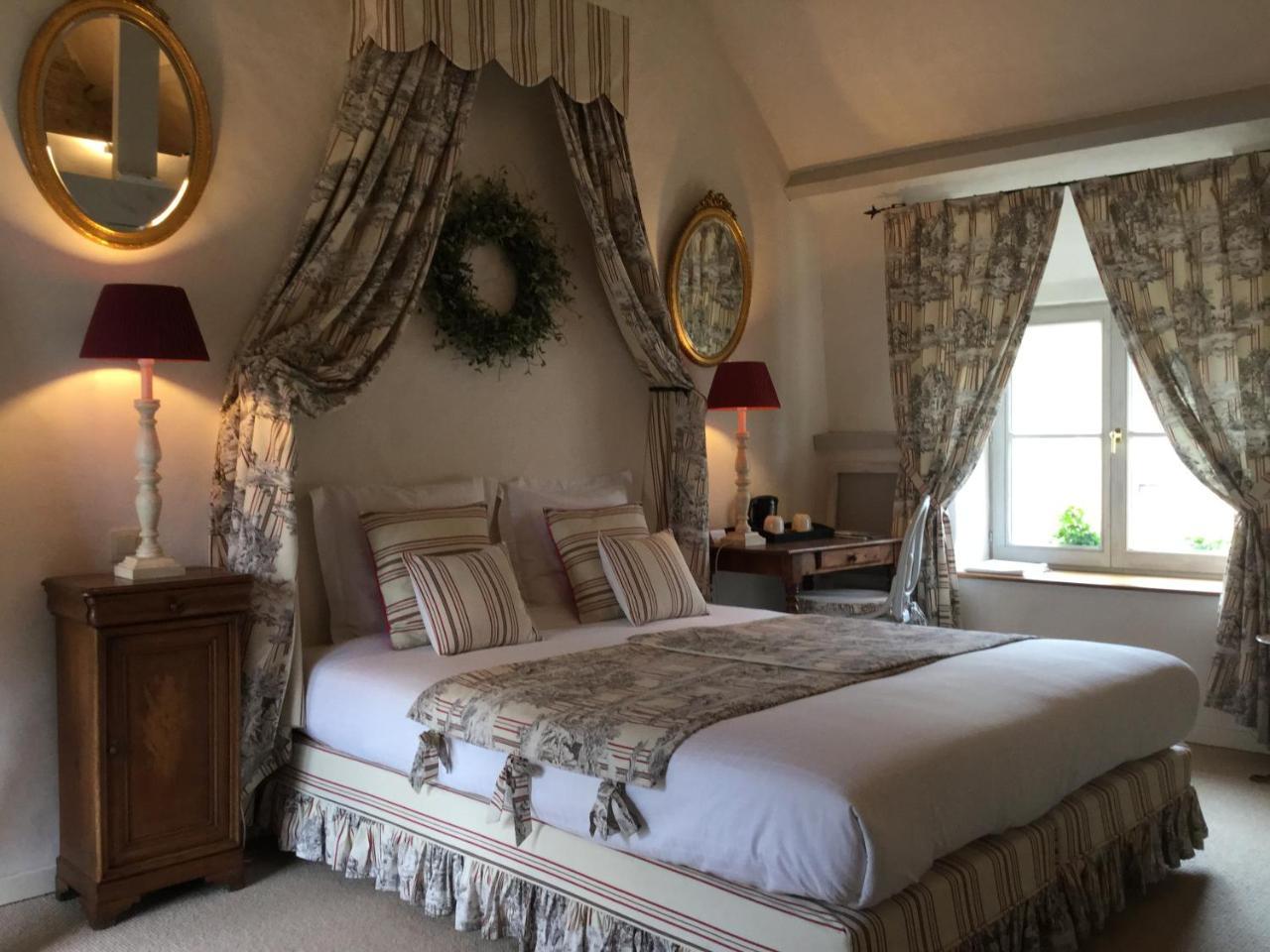 B&B Auberge De Klasse Veurne Esterno foto