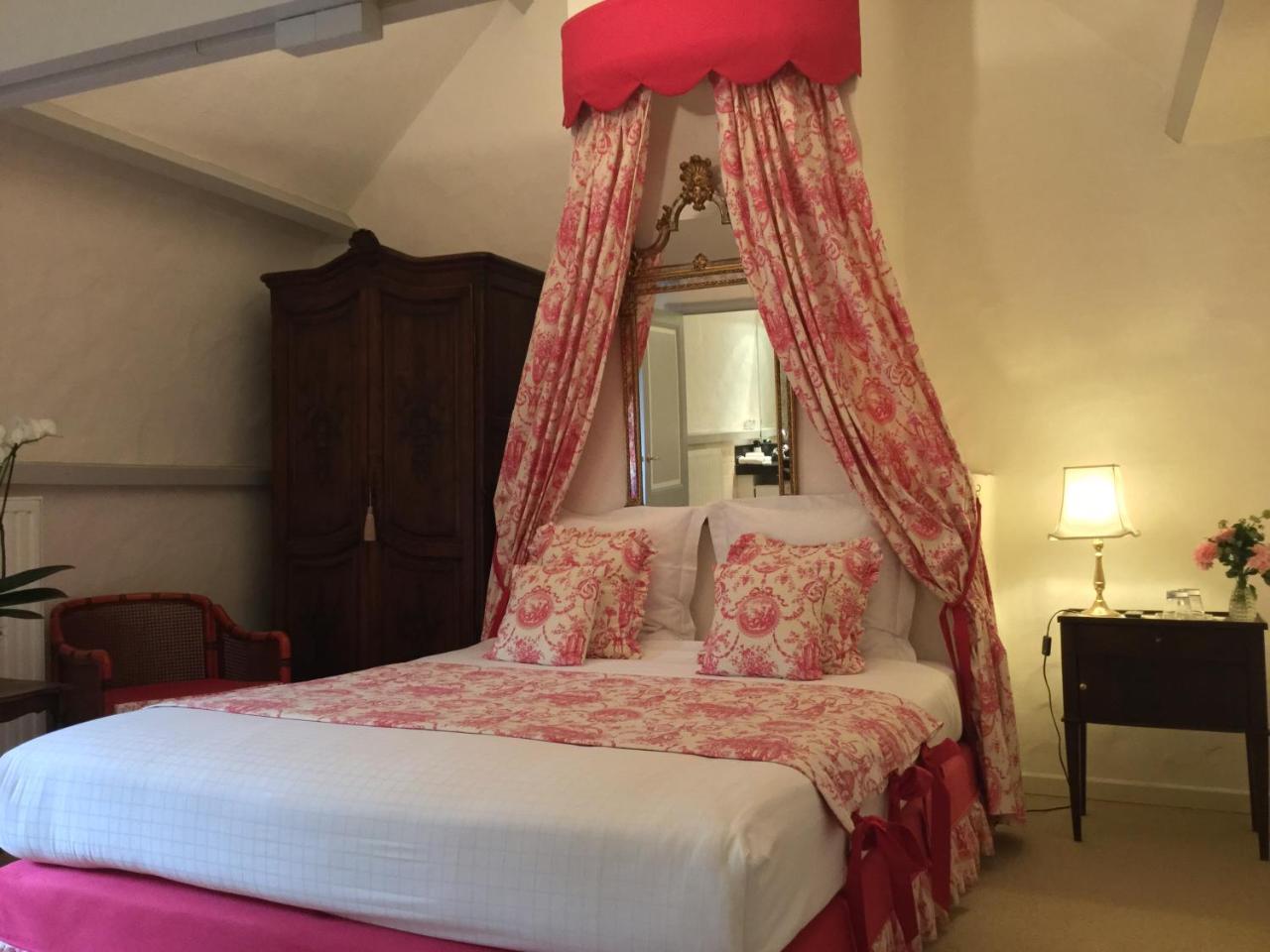 B&B Auberge De Klasse Veurne Esterno foto