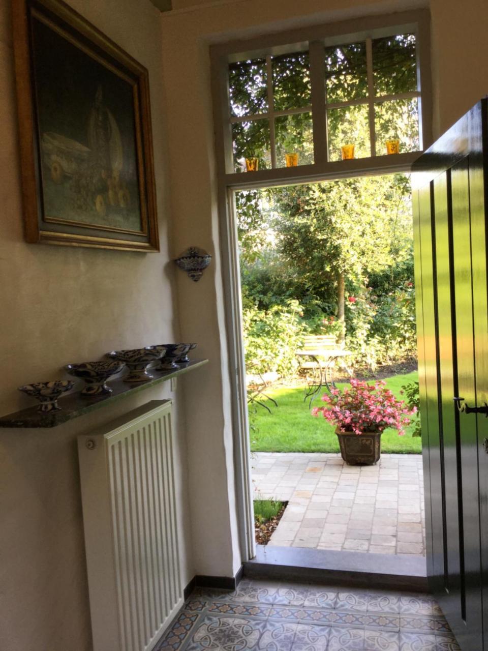 B&B Auberge De Klasse Veurne Esterno foto