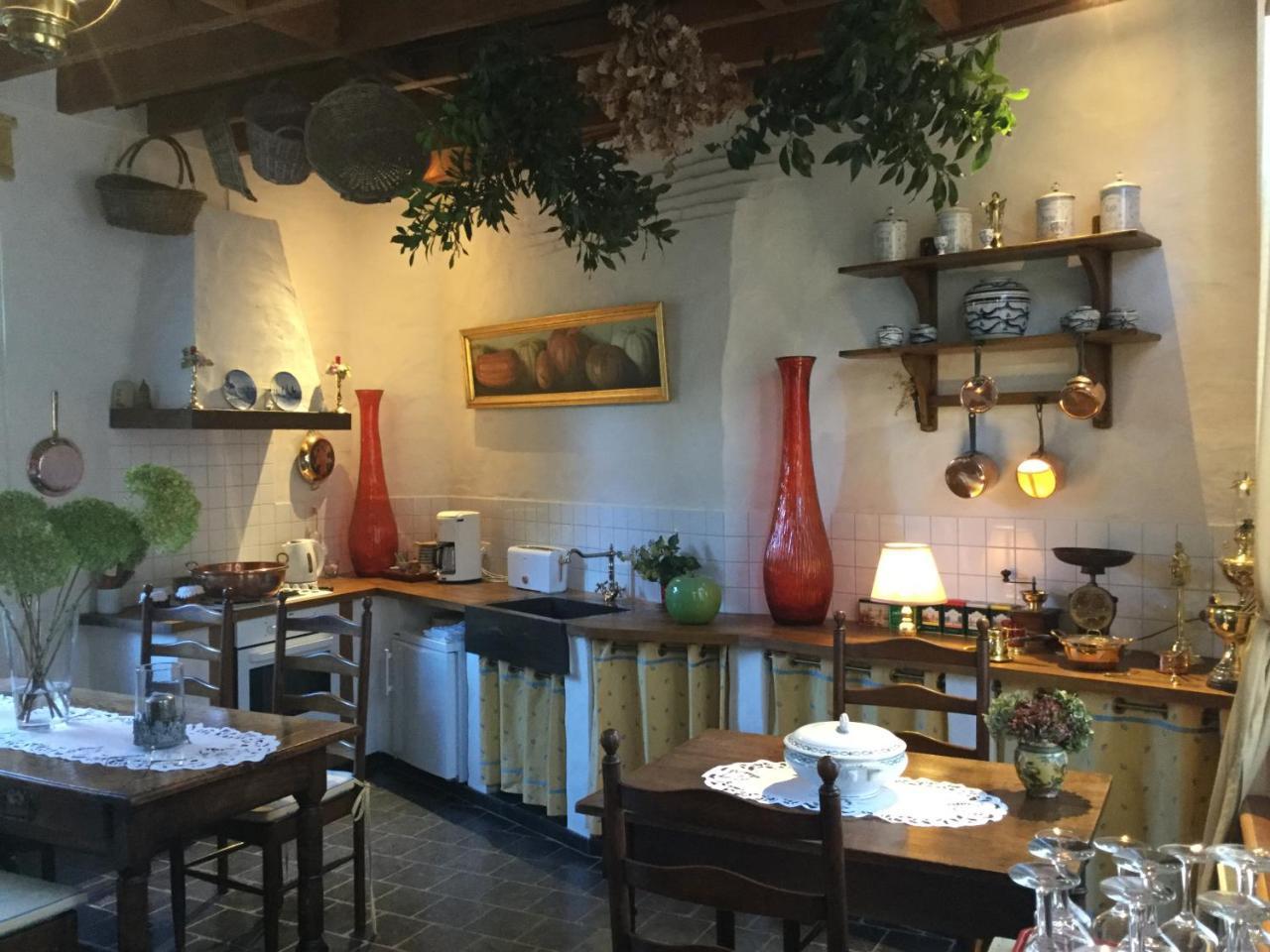 B&B Auberge De Klasse Veurne Esterno foto