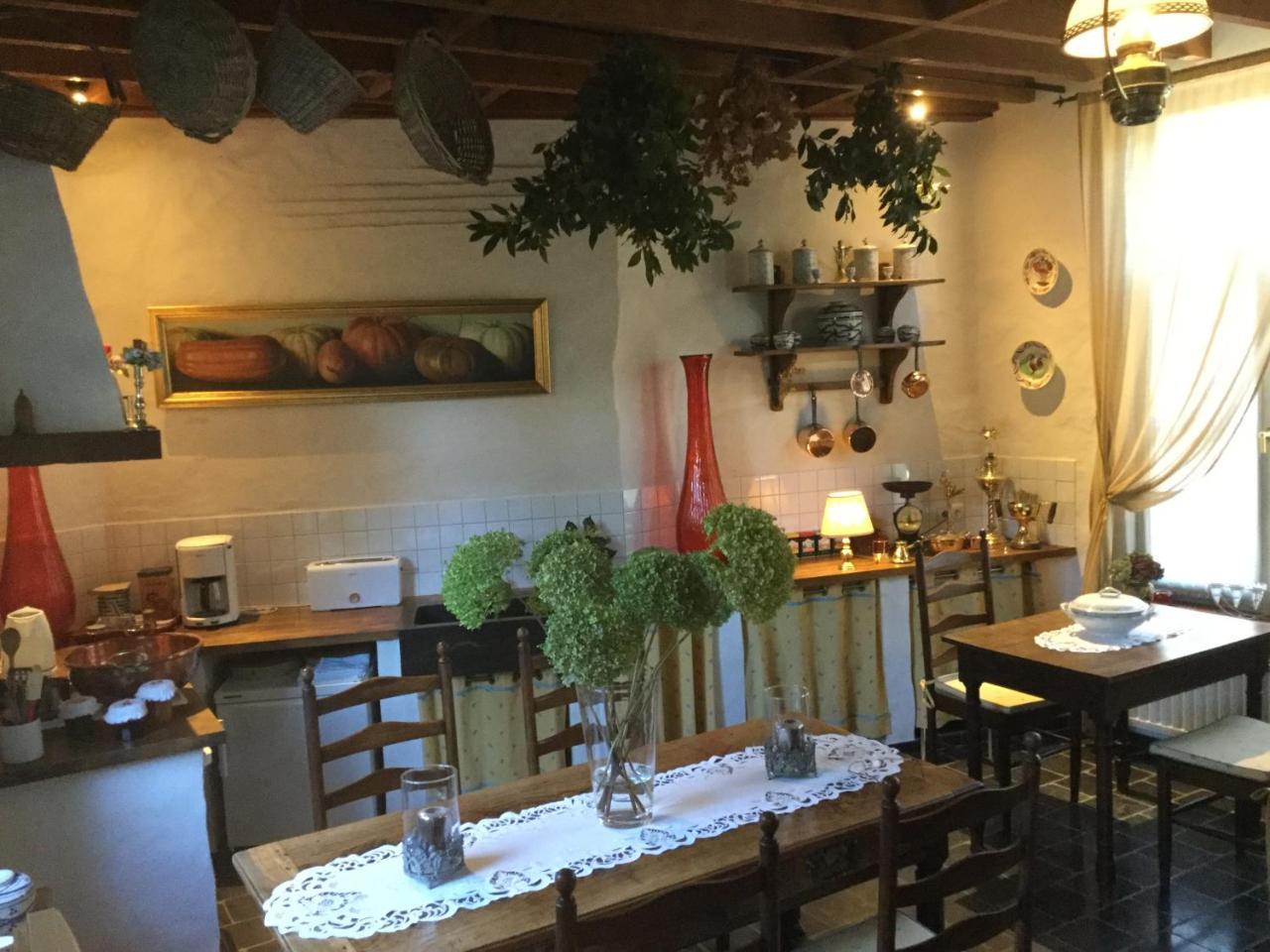 B&B Auberge De Klasse Veurne Esterno foto